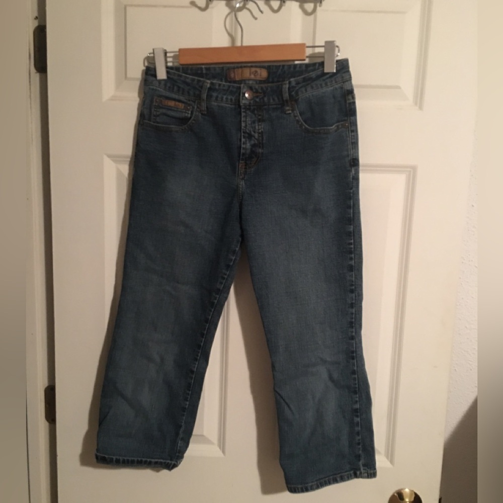 Lei Jeans. Comfortable Blue Jeans. Size 9.